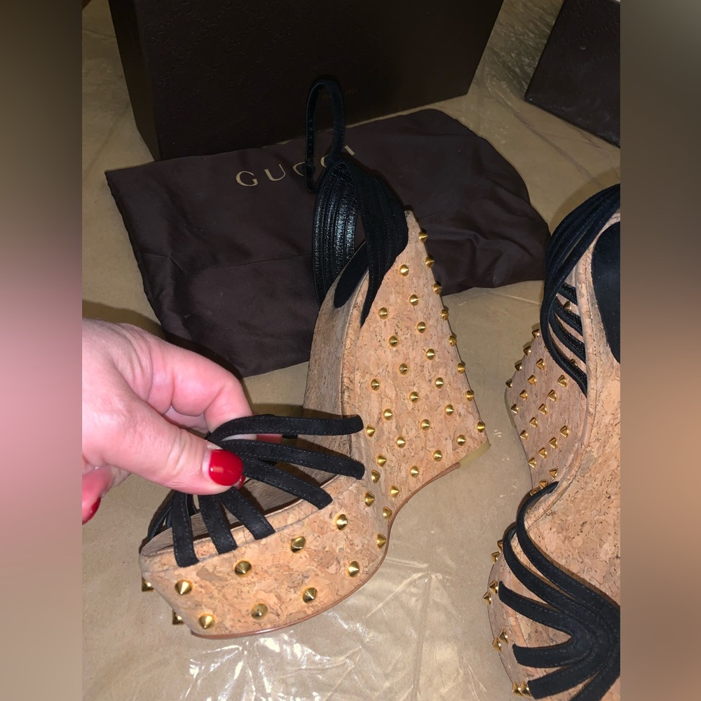 Gucci Black Gold Studded Cork Wedges Sandal-38 - Picture 3 of 11